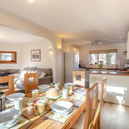 3 Bed In Lockton Oc-Y119 *