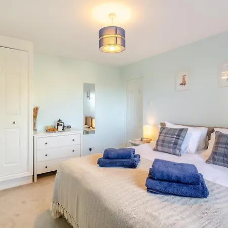 بيت للعطل 3 Bed In Lockton Oc-Y119 *