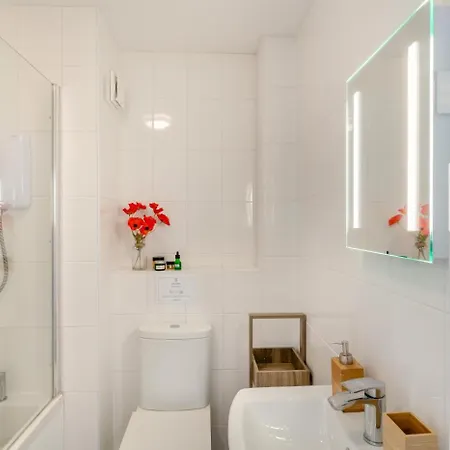 3 Bed In Oc-y119 Lockton