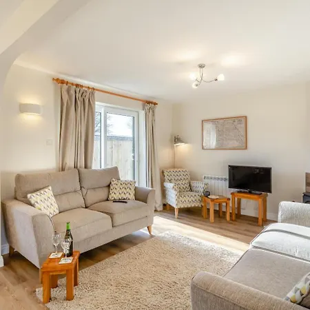 3 Bed In Oc-y119 Holiday home